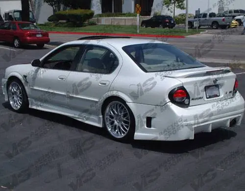 Top Pick Nissan Maxima VIS Racing Kombat Side Skirts - 00NSMAX4DKOM-004