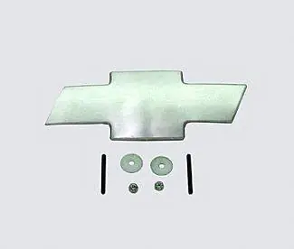 Last Chance Chevrolet Silverado Street Scene Grille Shell Bow Tie Emblem - 950-81000