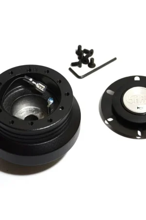 Trusted Brand SAAS Steering Wheel Boss Kit compatible with Nissan R32 Import - BK190BL