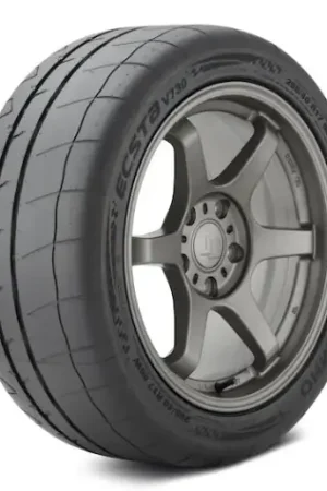 KUMHO  ECSTA V730 245-40-18 Latest
